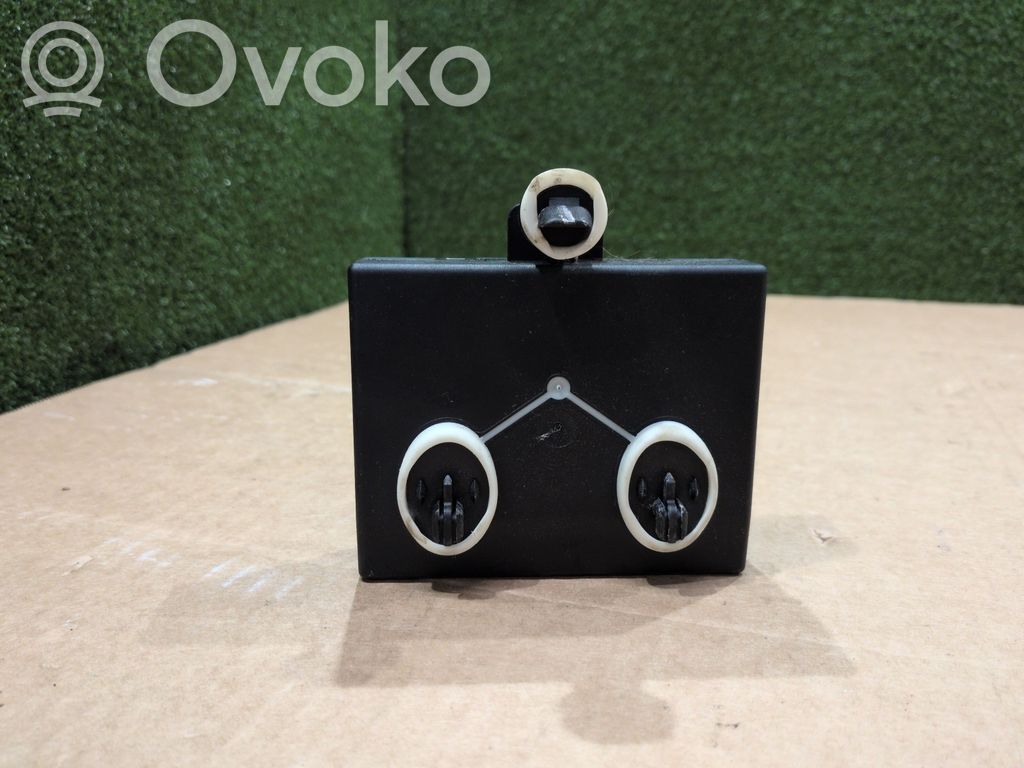 Door control unit/module   7PP959795T,7PP959795,13082011,13081100010221