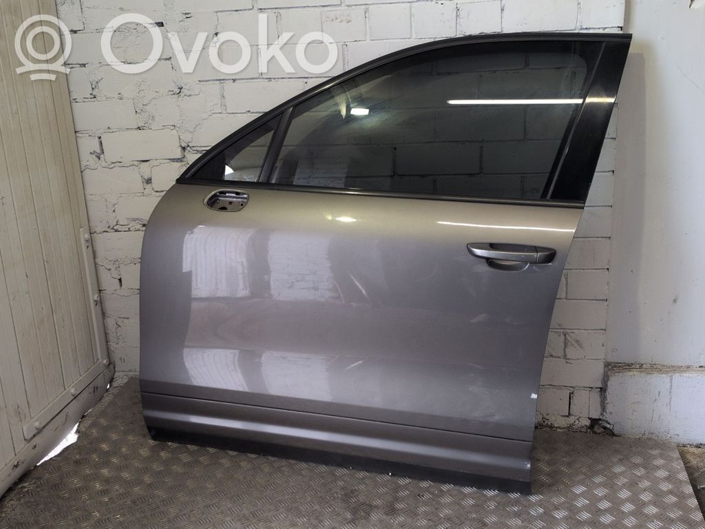 Porsche Cayenne (92A) Puerta delantera 