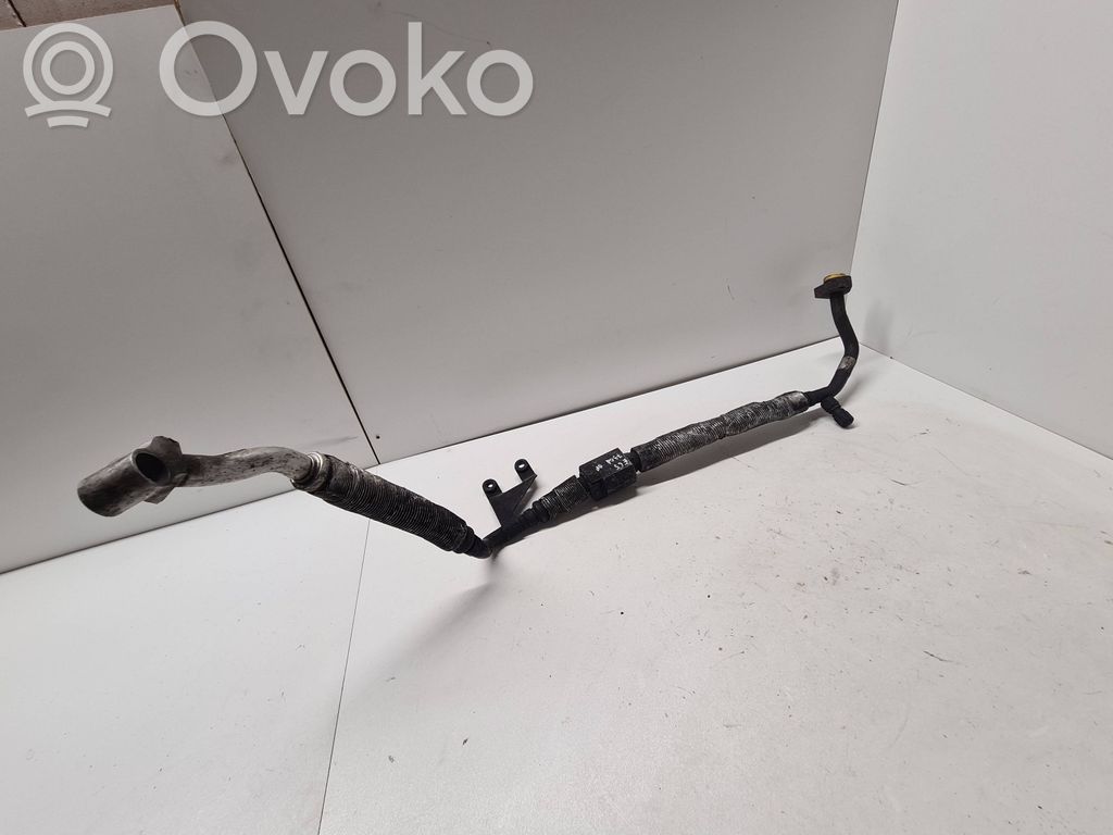 Ilmastointilaitteen putki (A/C)   62529410