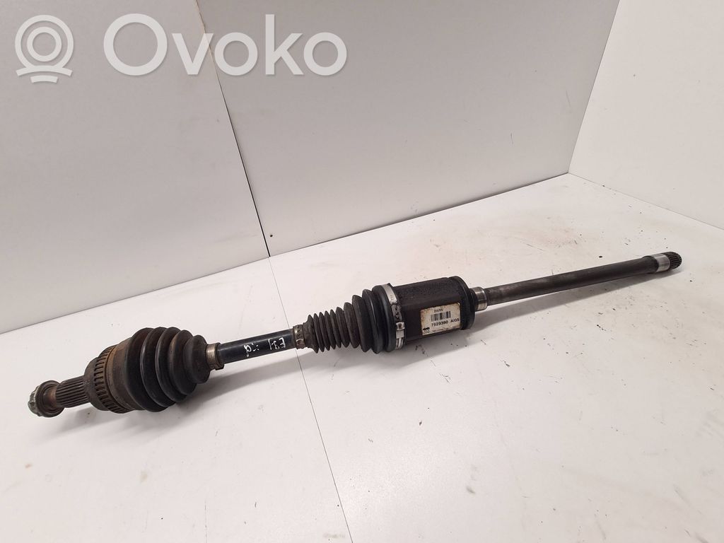 BMW 3 E90 E91 Półoś przednia 