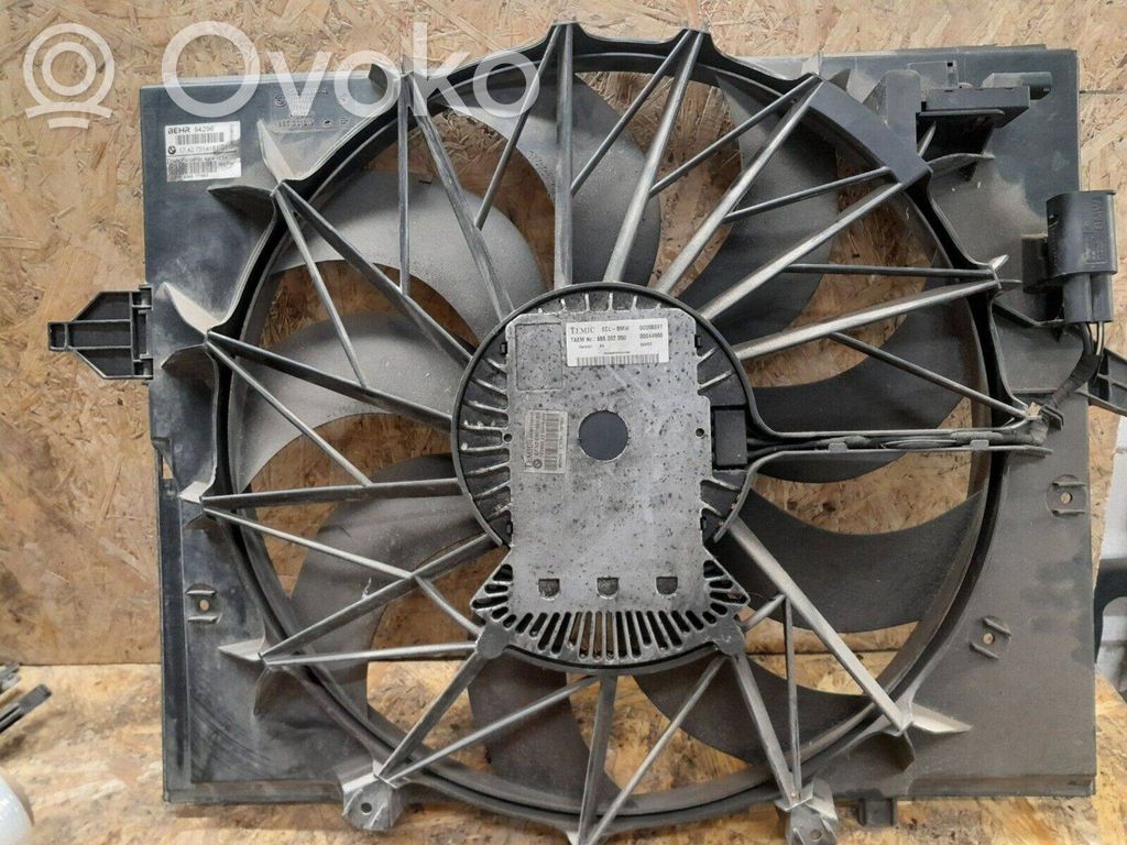 BMW 6 E63 E64 Elektrinis radiatorių ventiliatorius 