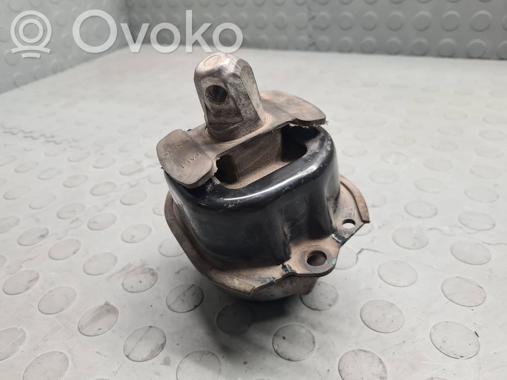 BMW X5 E70 Dzinēja spilvens 