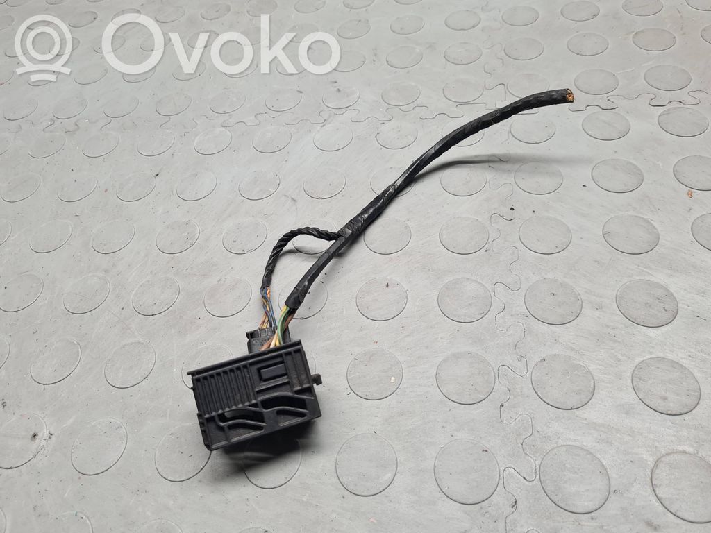 BMW 7 E38 Arnés/cableado de faro delantero/principal 