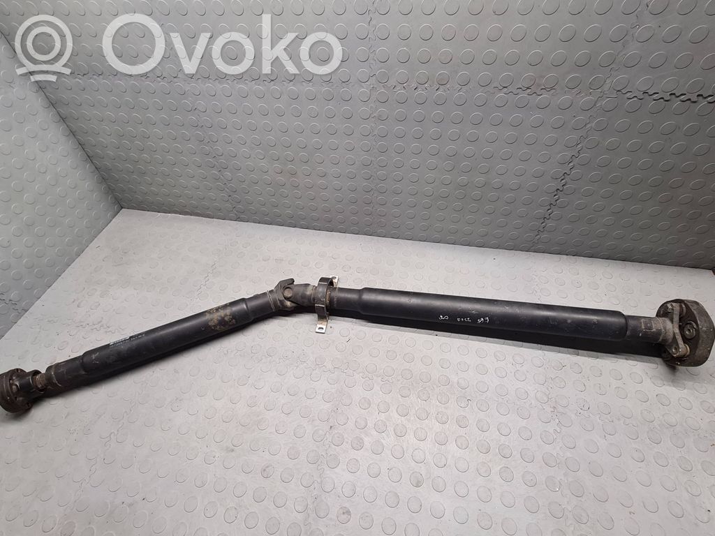 BMW 7 E65 E66 Kardanas komplekte 