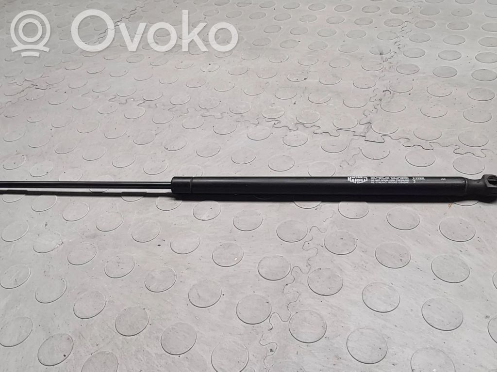 BMW 3 E90 E91 Tailgate/trunk strut/damper 