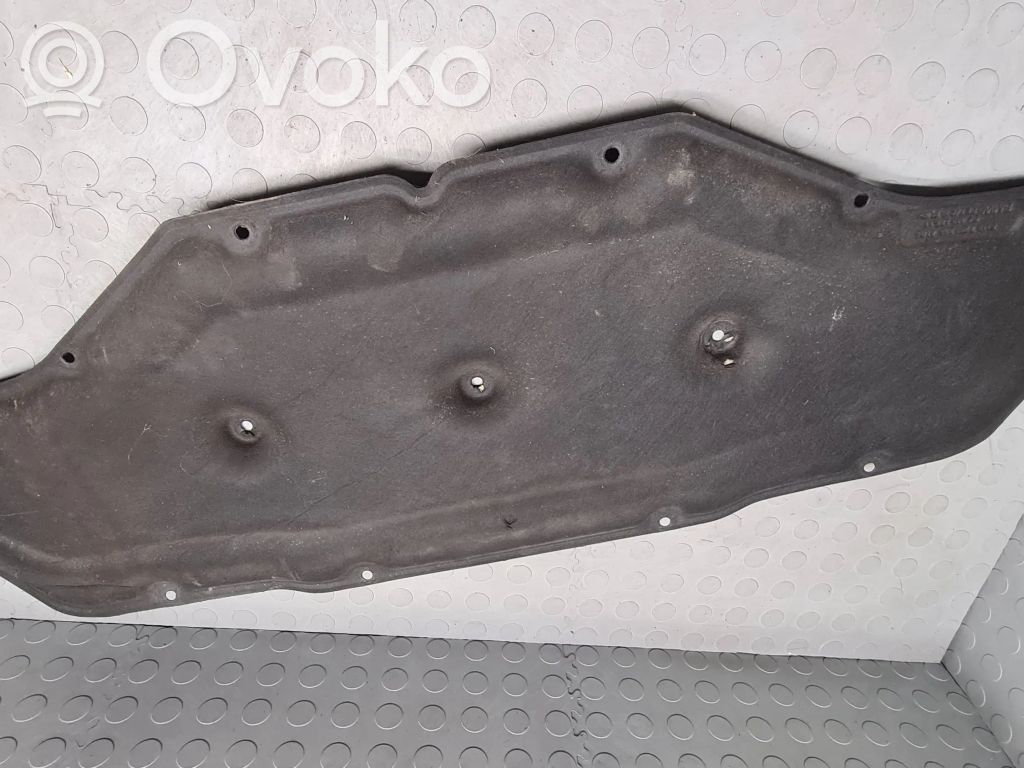 BMW 2 F45 Izolacja termiczna / wygłuszenie pokrywy / maski silnika 