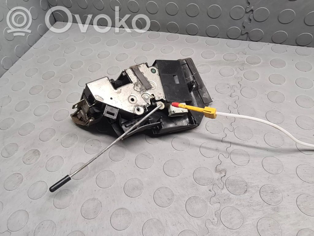 Priekinė durų spyna   8352165,67118352165