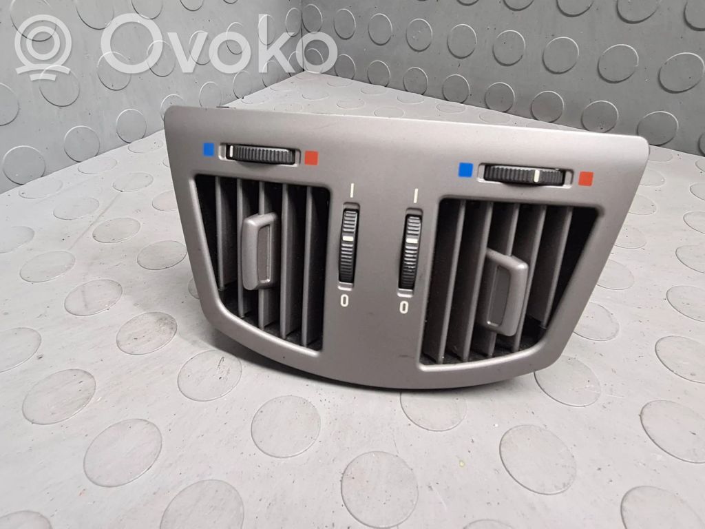 BMW 7 E65 E66 Rejilla de ventilación trasera 