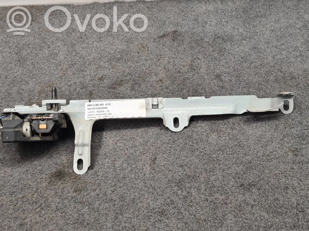 Parcel shelf load cover mount bracket   6960883