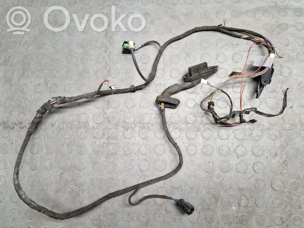 BMW 7 E38 Cablaggio porta anteriore 