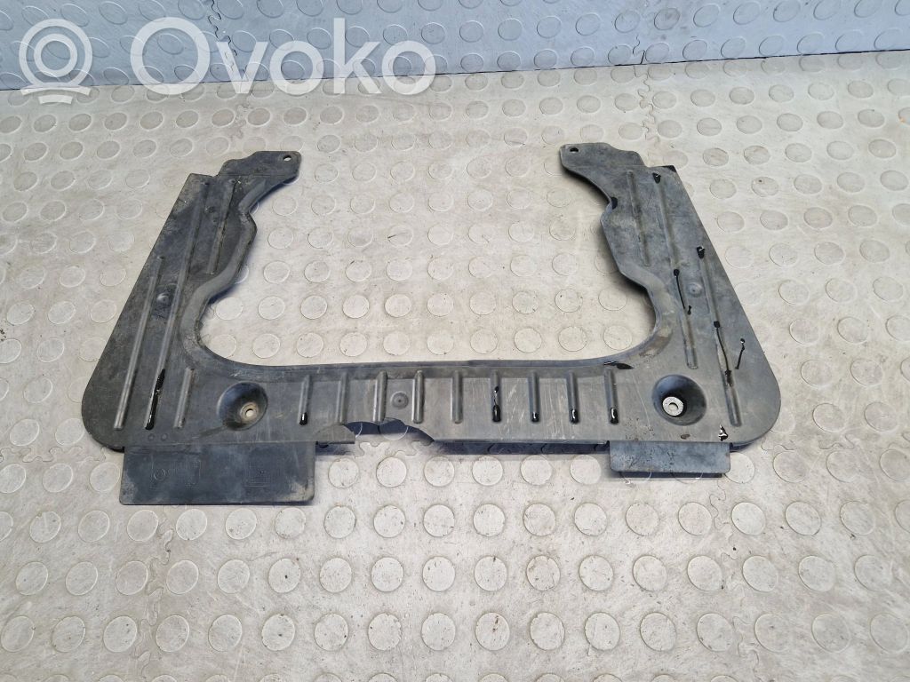 BMW X3 E83 Engine splash shield/under tray 