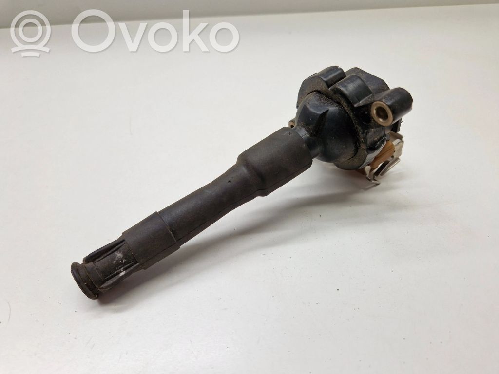 High voltage ignition coil   1748017,0221504029,11860T,12131703227,12131703228,12131748017,12131748018,12137599219,12139067830,133804,1404309,1491600300,1703227,1703228,1703825,1748018,1970352,1970413,500960755,7599219,880045B,9067830,GCL307,NEC000020,NEC000040,NEC101000,NEC101000L,NEC101010,ZS302