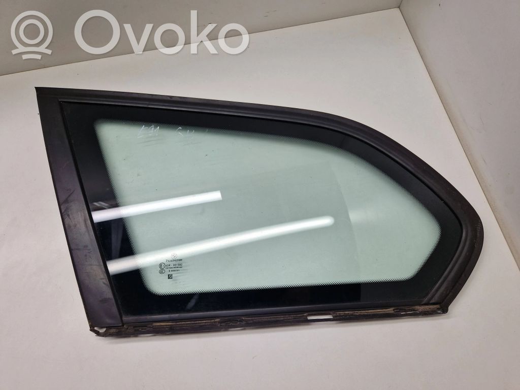 Rear side window   7119953
