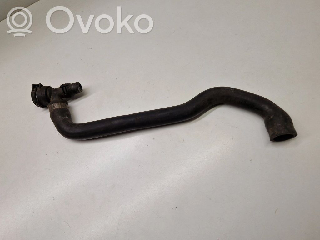 BMW 7 E38 Engine coolant pipe/hose 