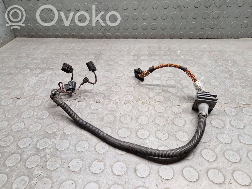 Fuel injector wires   850779806,850779906