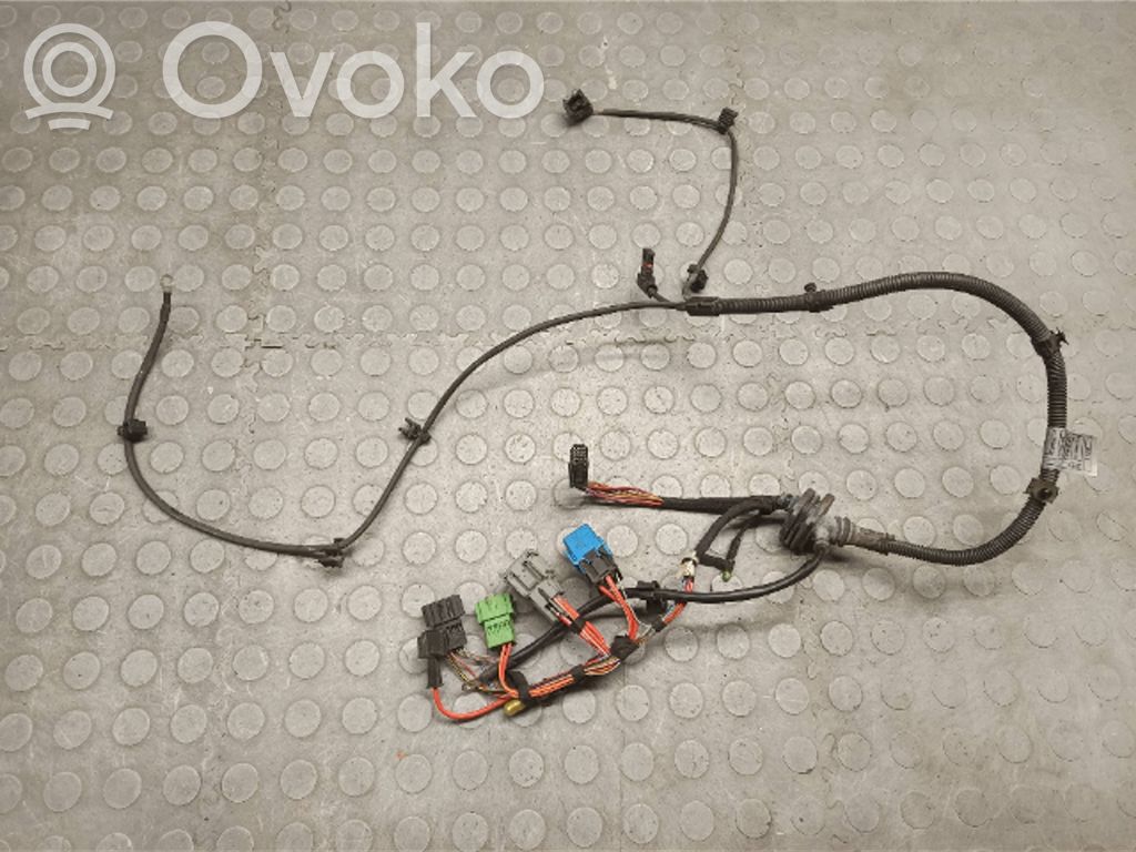 Engine installation wiring loom   8507876