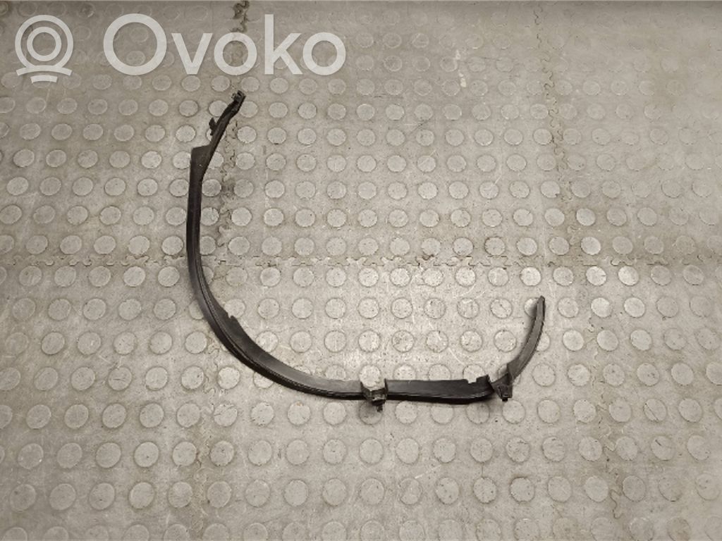 Muu vararenkaan verhoilun elementti   7060045