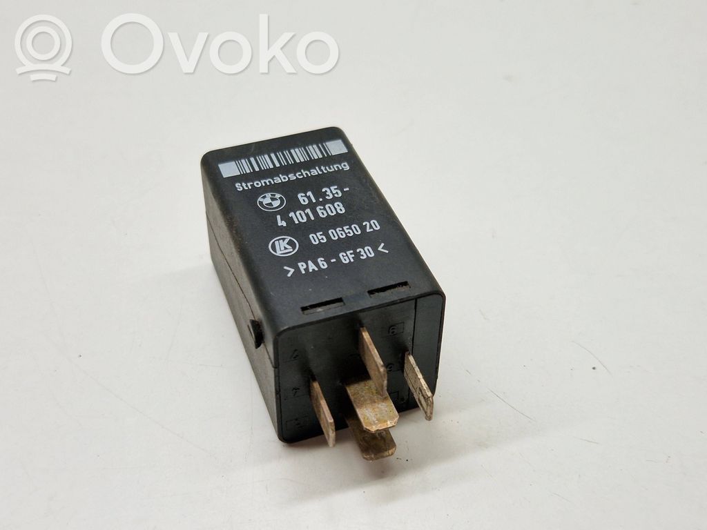 BMW 5 E39 Other relay 