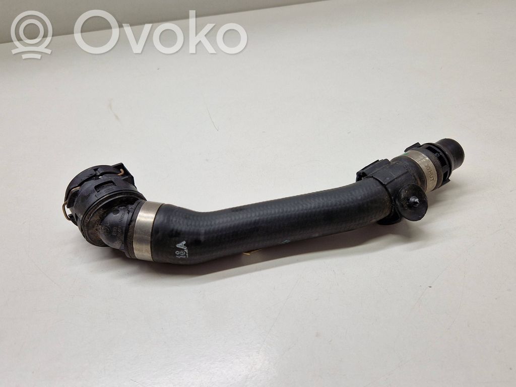 BMW i4 Engine coolant pipe/hose 