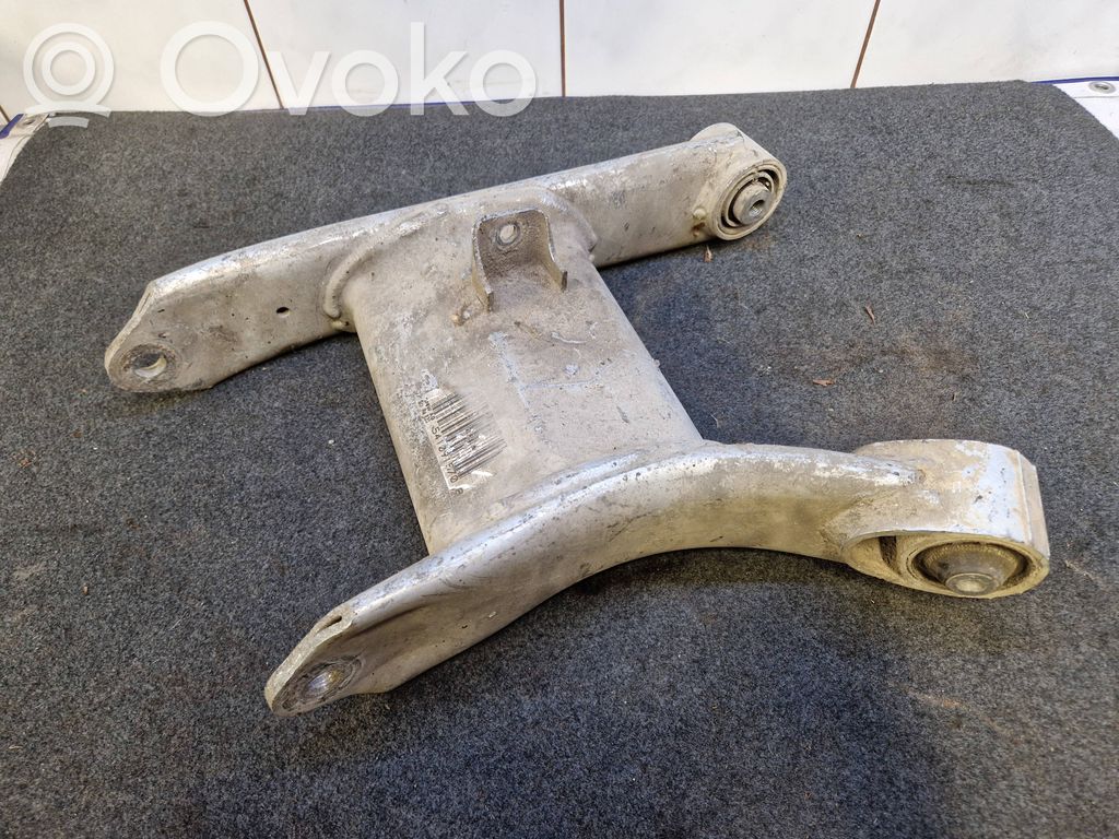 BMW 5 E39 Querlenker Achsschenkel hinten 