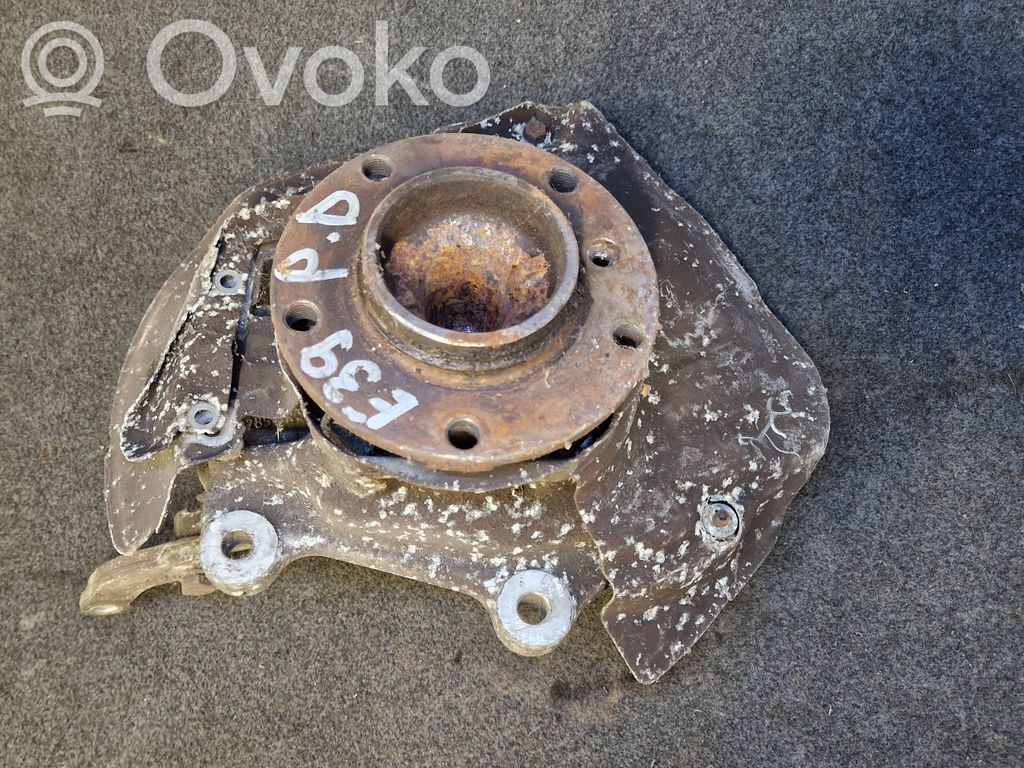 Front wheel hub   1092854