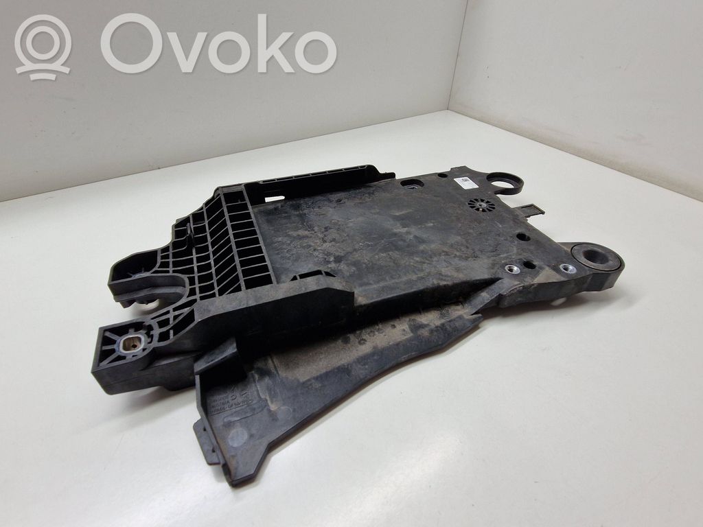 BMW 2 Active Tourer U06 Battery box tray 