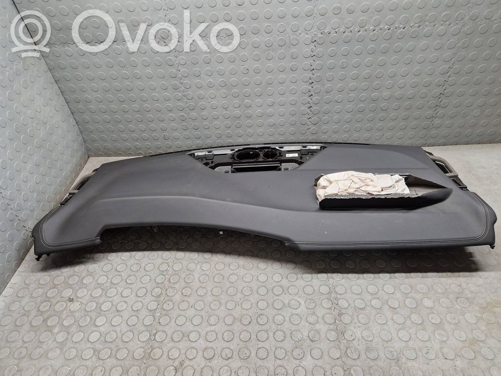 Dashboard   7178103,3151045