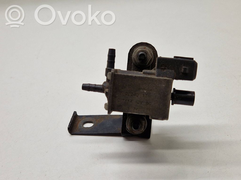 Vacuum valve   1742711