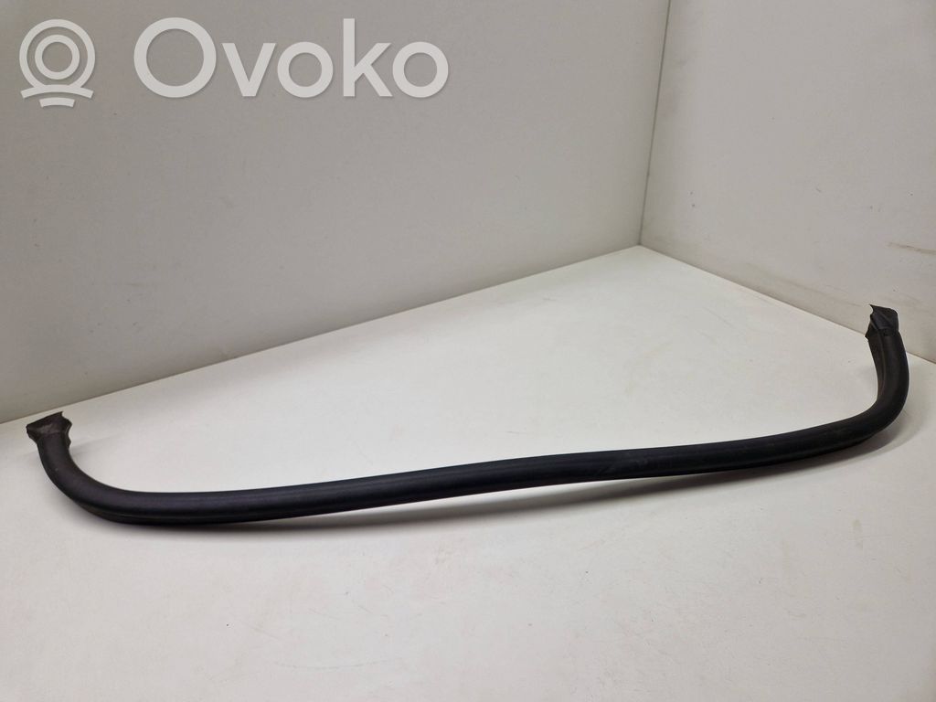 BMW X3 E83 Engine compartment rubber 