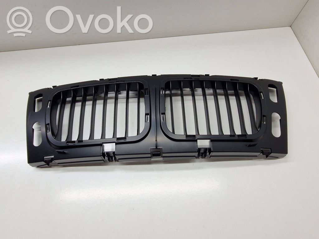 BMW 5 E34 Front grill 