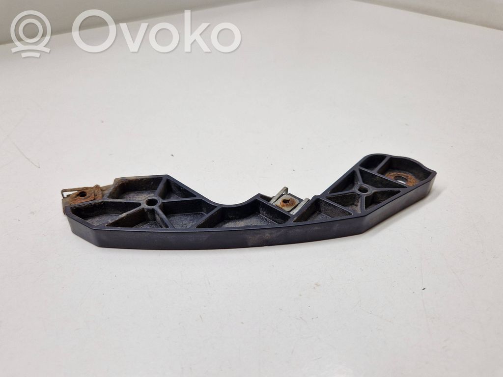 Front bumper mounting bracket   7385645