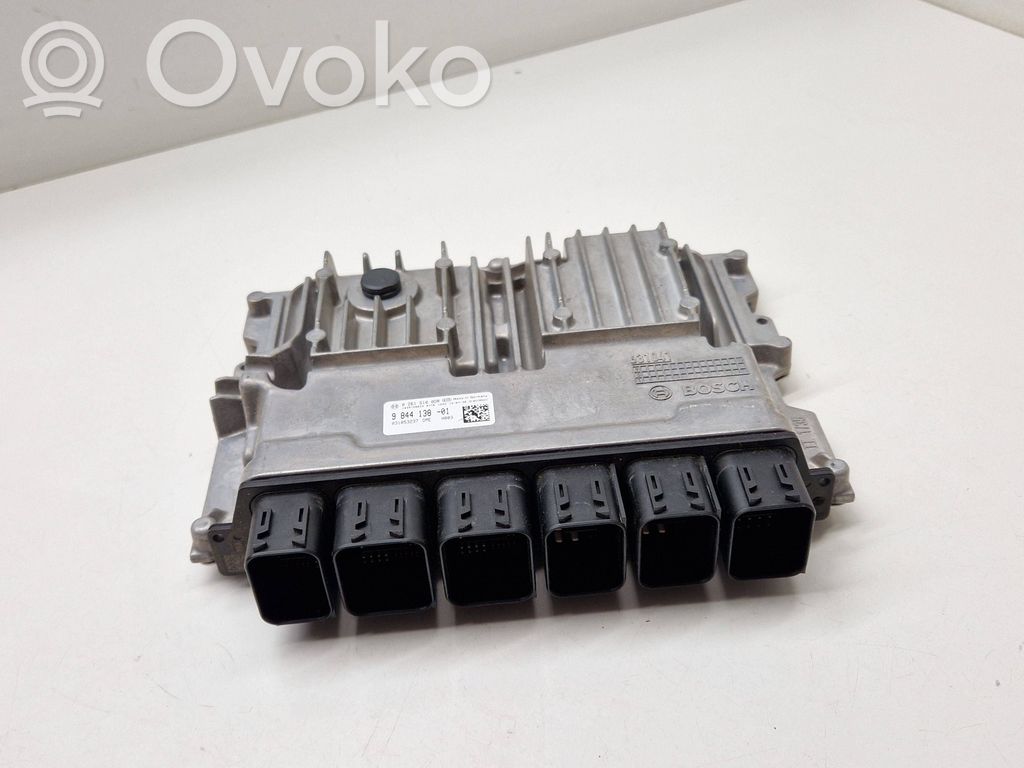 BMW X3 G01 Engine control unit/module 