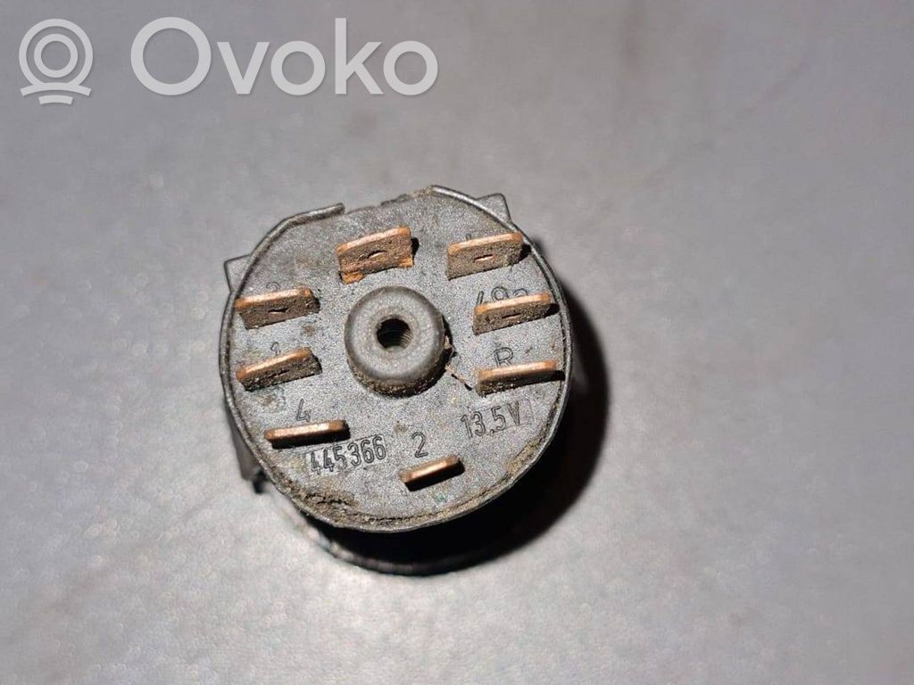 Volvo 440 Hazard light switch 