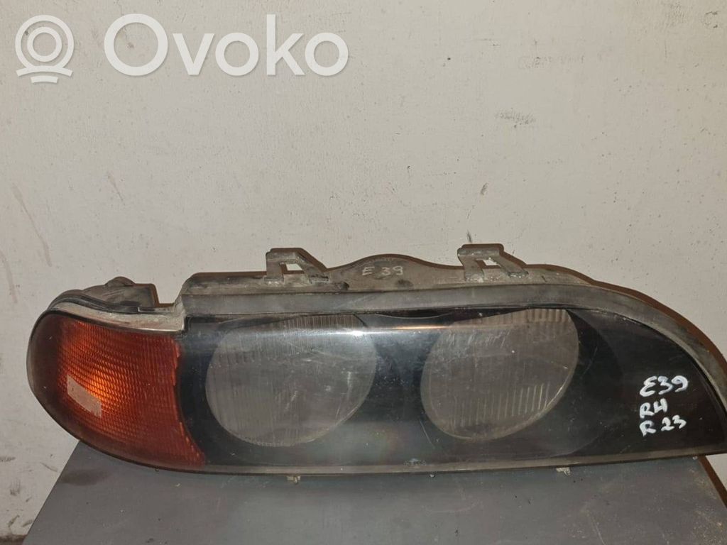 BMW 5 E39 Headlight lense 