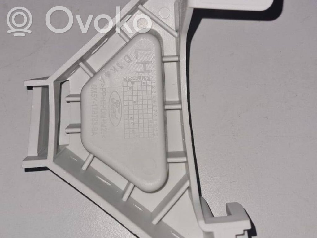 Ford Focus Support de montage de pare-chocs avant 