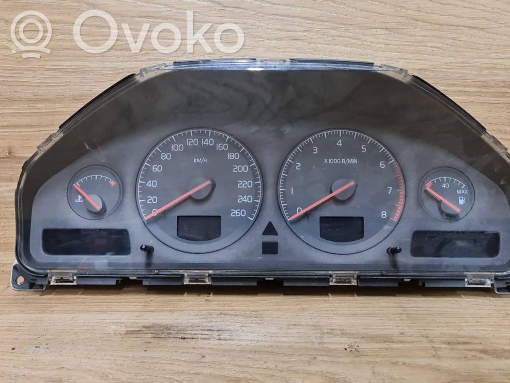Volvo S80 Speedometer (instrument cluster) 