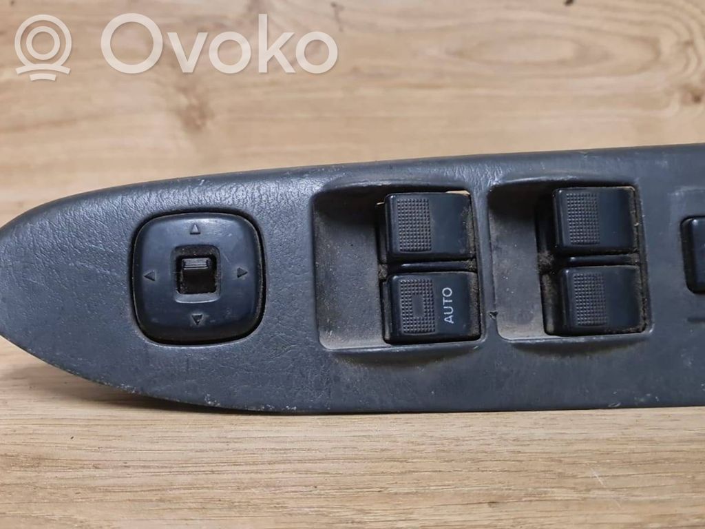 Mazda 323 F Electric window control switch 