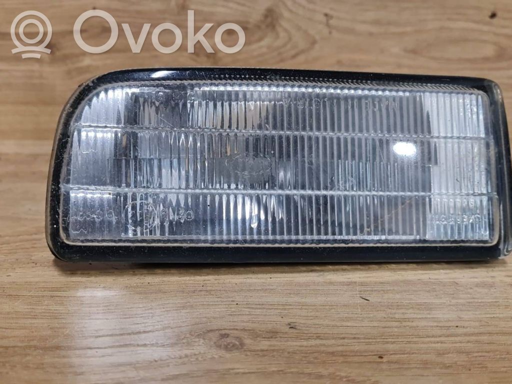 Miglas lukturis priekšā   8357397