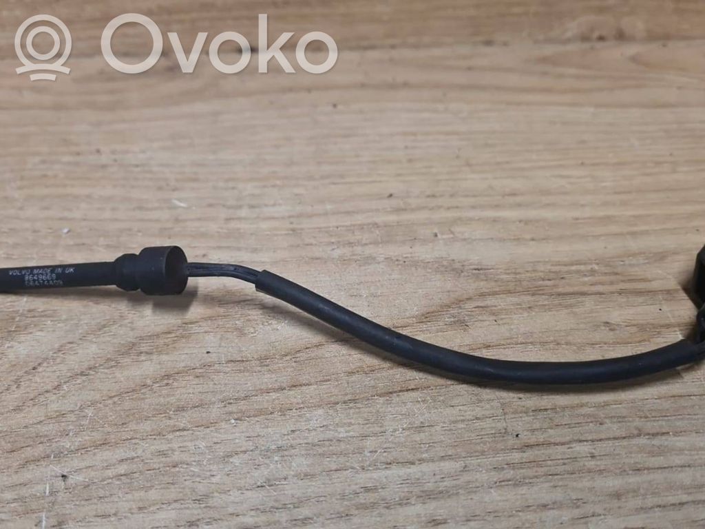 Volvo V70 Coolant level sensor 