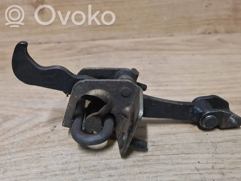 Volvo S80 Etuoven pidätin 