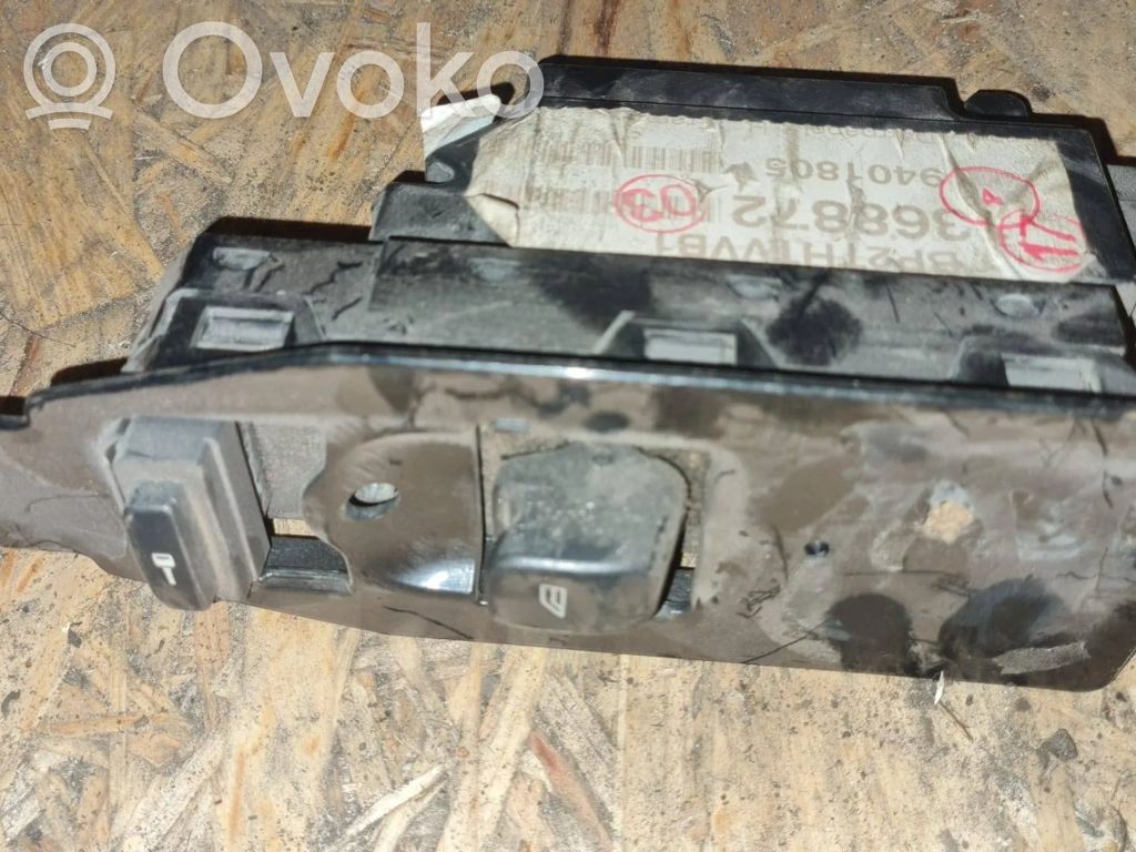 Volvo XC70 Electric window control switch 