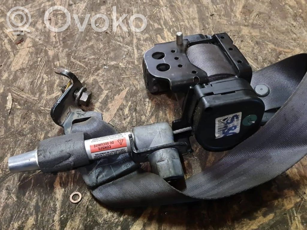 Volvo S60 Cinturón trasero 