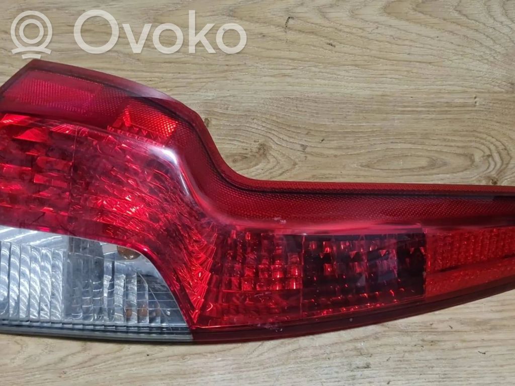 Rear/tail lights
