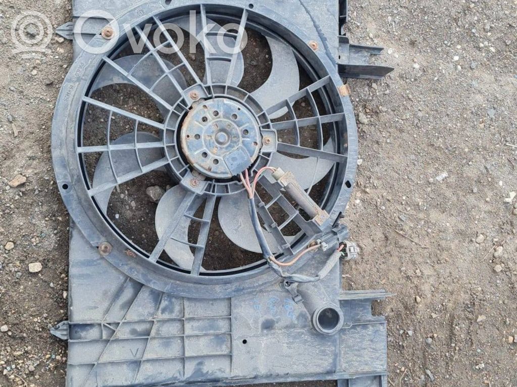 Volvo V70 Elektryczny wentylator chłodnicy 