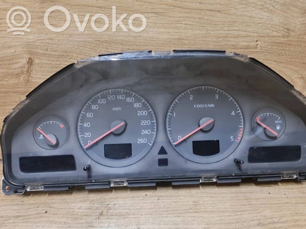 Volvo S80 Speedometer (instrument cluster) 
