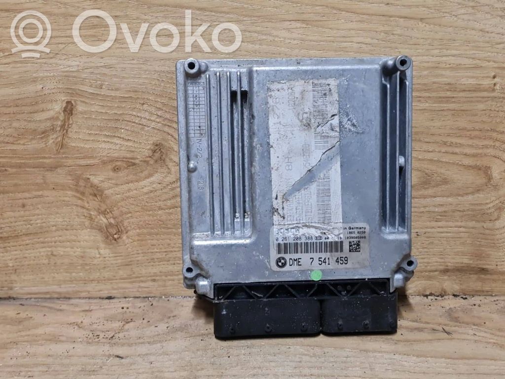 BMW 3 E46 Engine control unit/module 