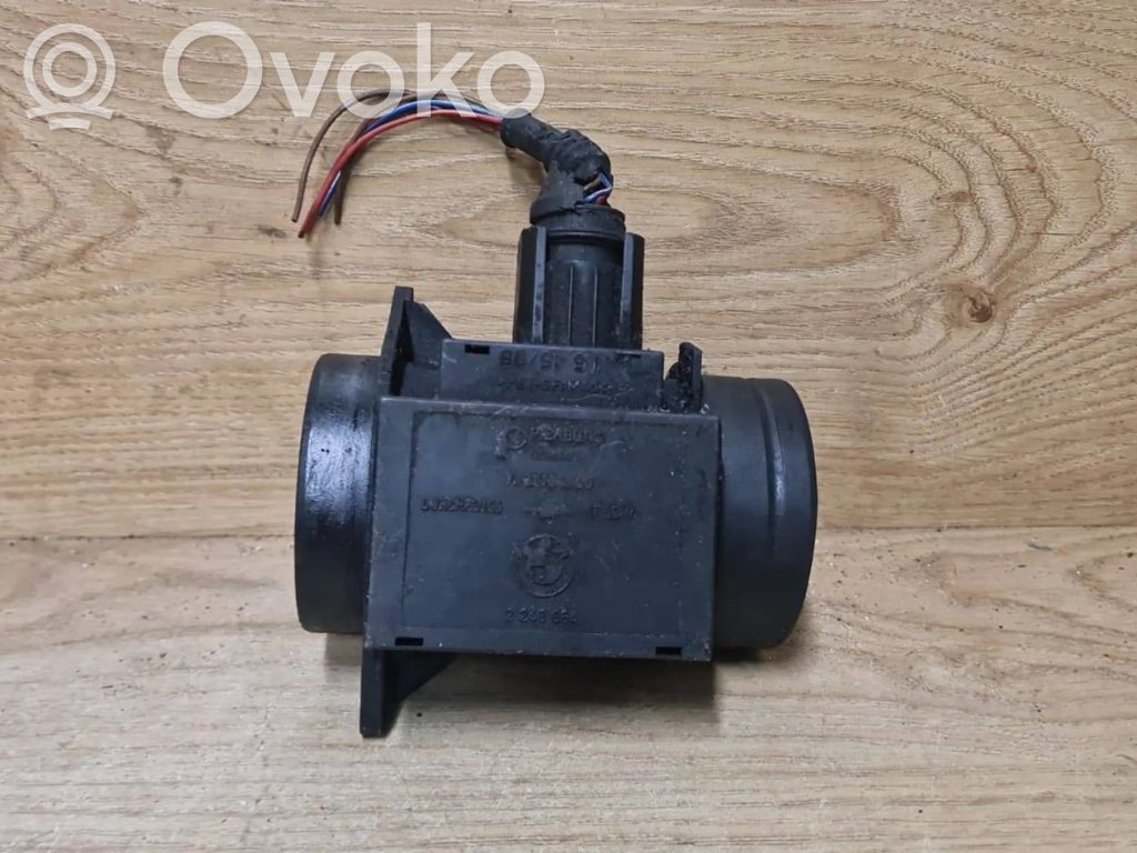 BMW 5 E39 Mass air flow meter 