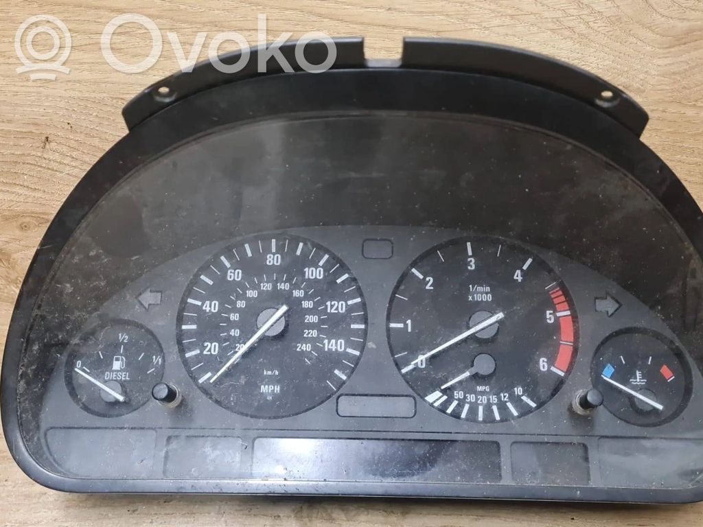 BMW 5 E39 Speedometer (instrument cluster) 