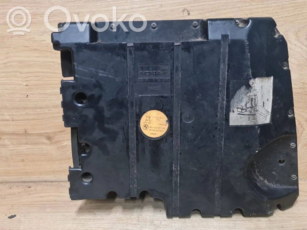 BMW 5 E39 Žemo dažnio garsiakalbis 