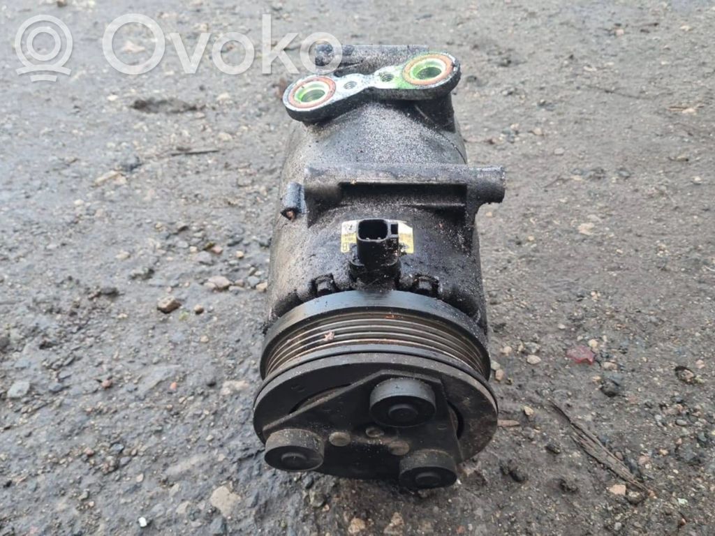 Volvo V50 Air conditioning (A/C) compressor (pump) 
